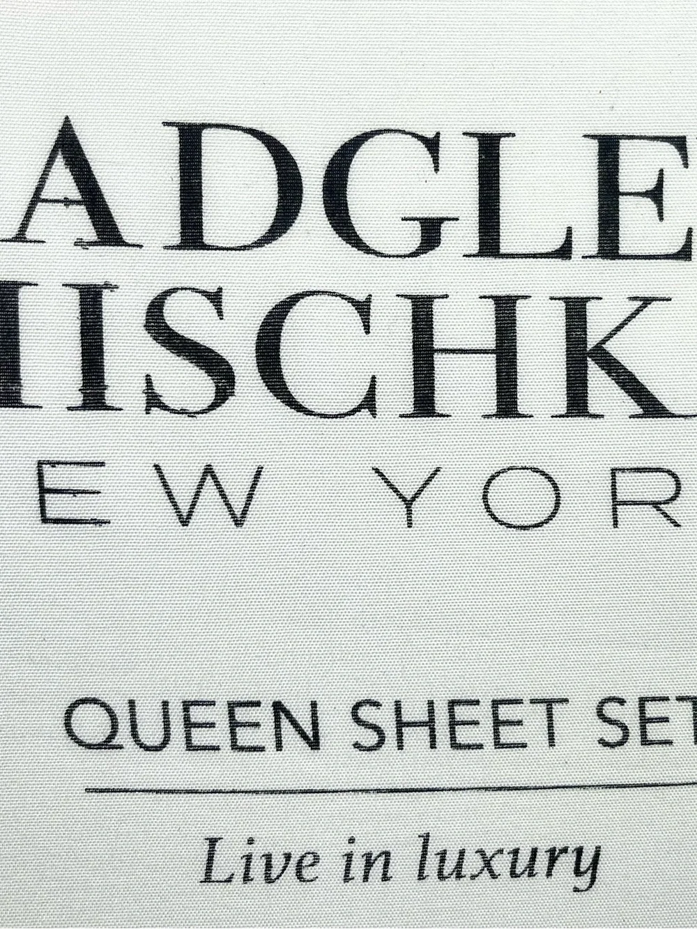 Badgley Mischka New York Queen Luxury White Sheet Set NEW BMNY10124-WQ NWT